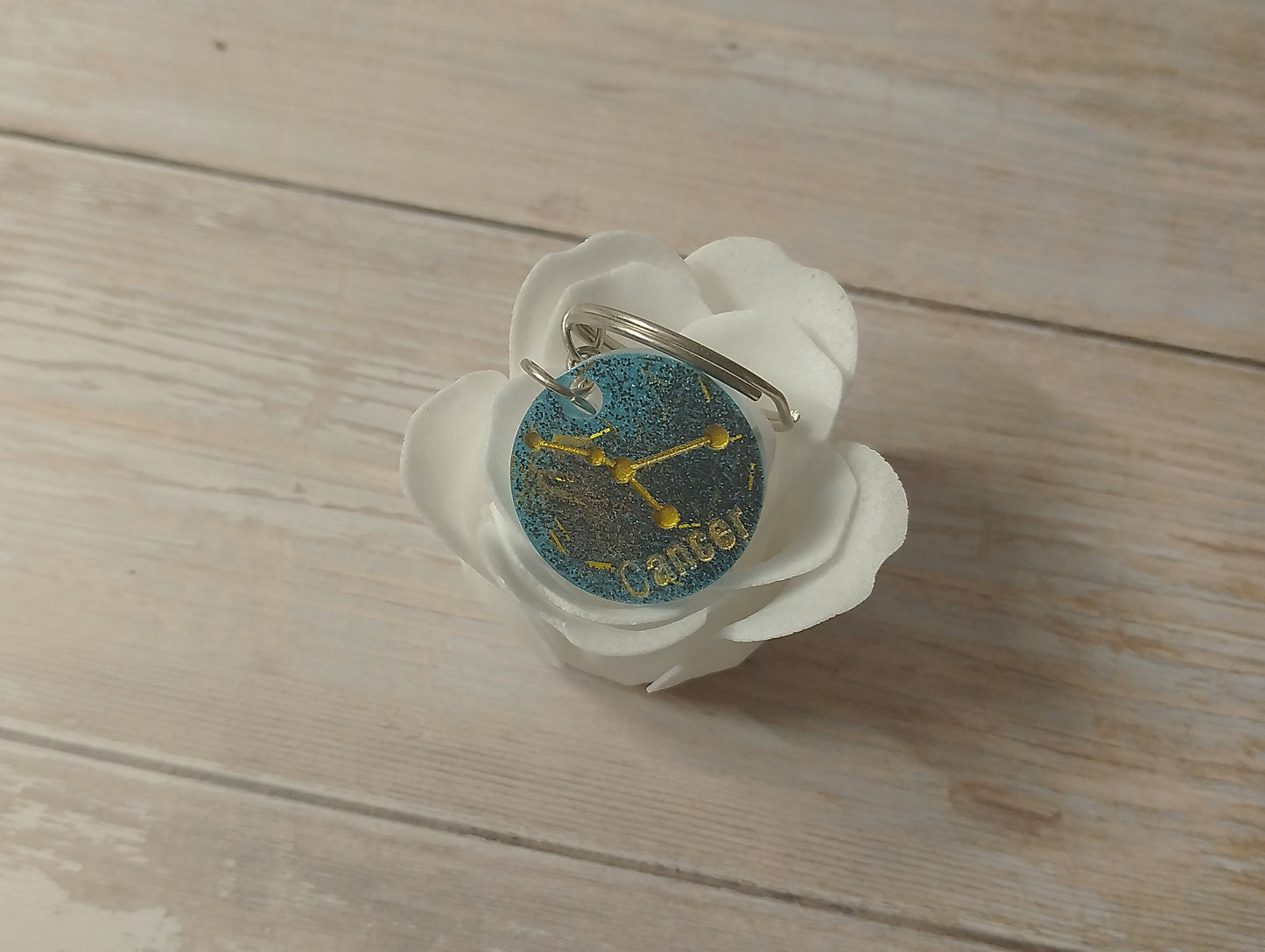 Fond Bleu, Ecriture Doré