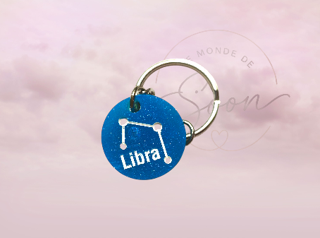 Fond Bleu, Ecriture Blanc