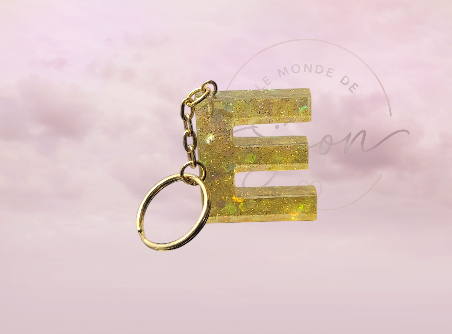 Lettre E