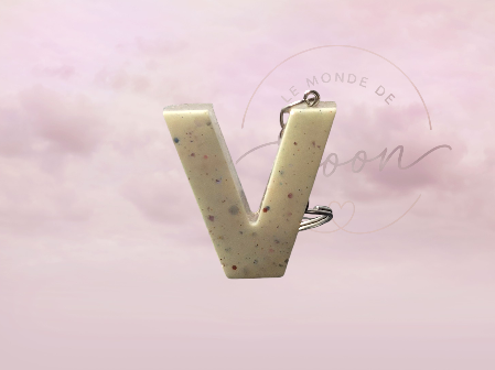 Lettre V