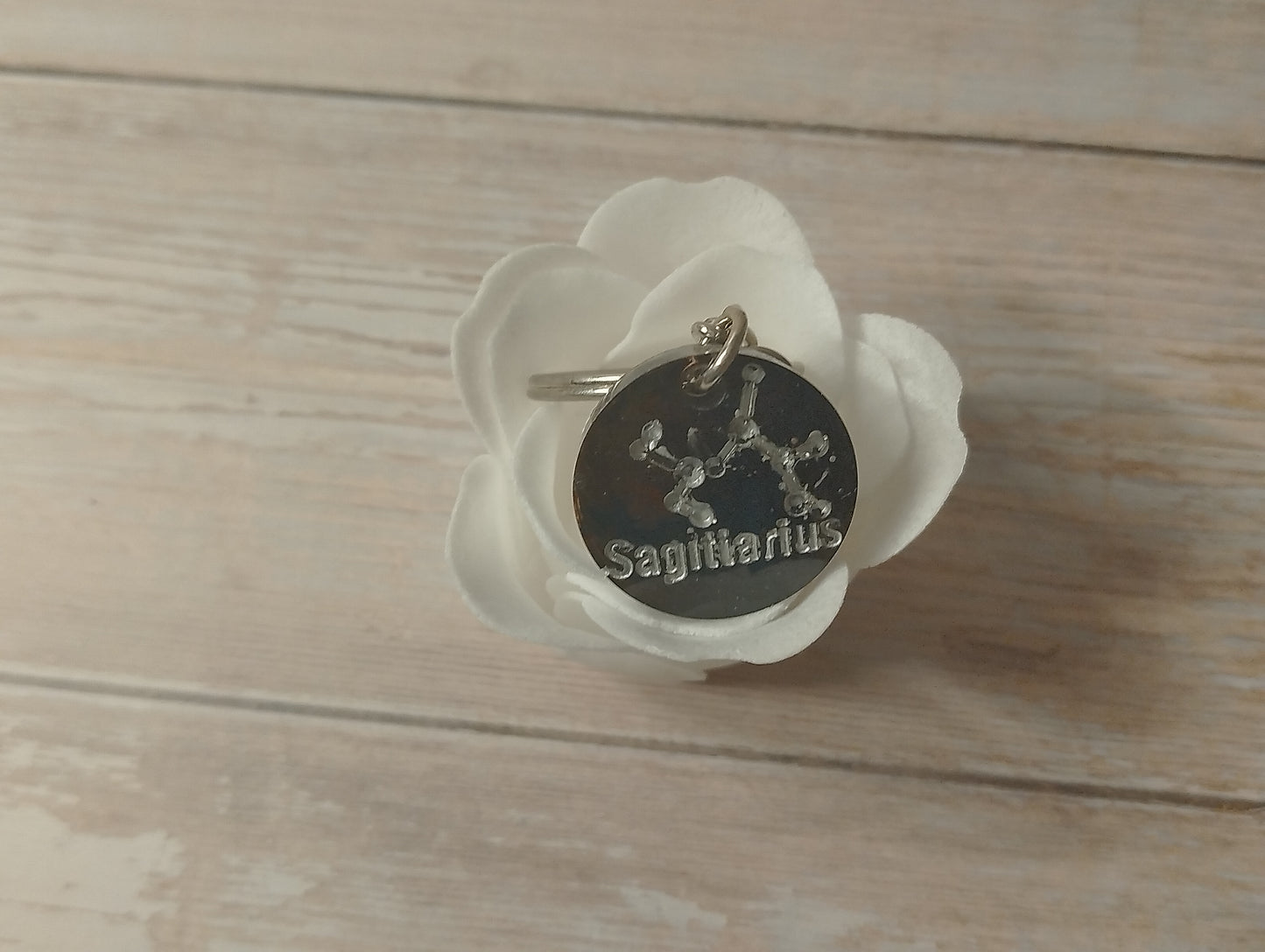 Fond Noir, Ecriture Argenté